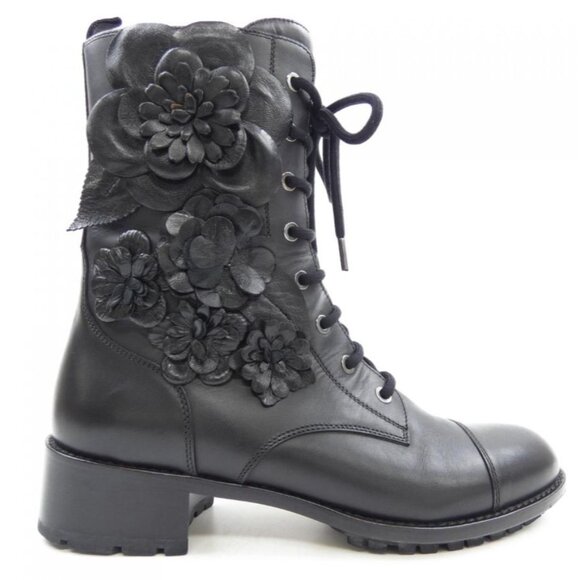 Valentino Garavani Black Leather Floral Applique Combat Boots Women's Size 6 - Picture 11 of 11